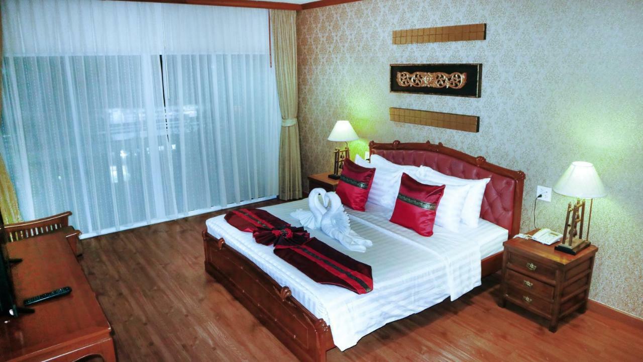 חוף ג'ומטיין Aiyaree Place Hotel Sha Plus מראה חיצוני תמונה